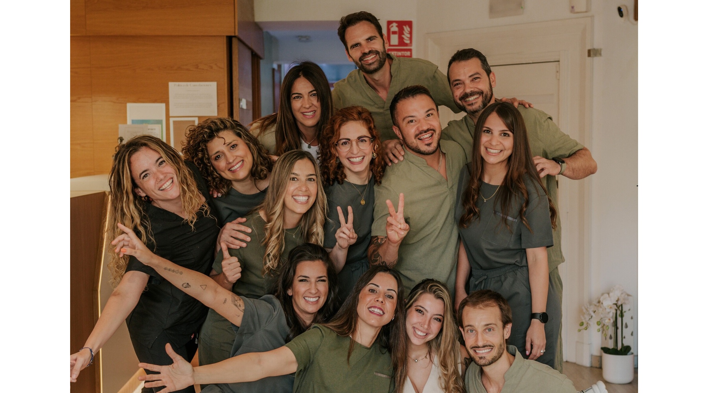 EQUIPO CLINICA DENTAL PATINS
